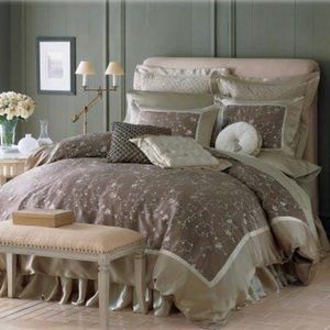 French Versailles Silk King Duvet & Shams Set
